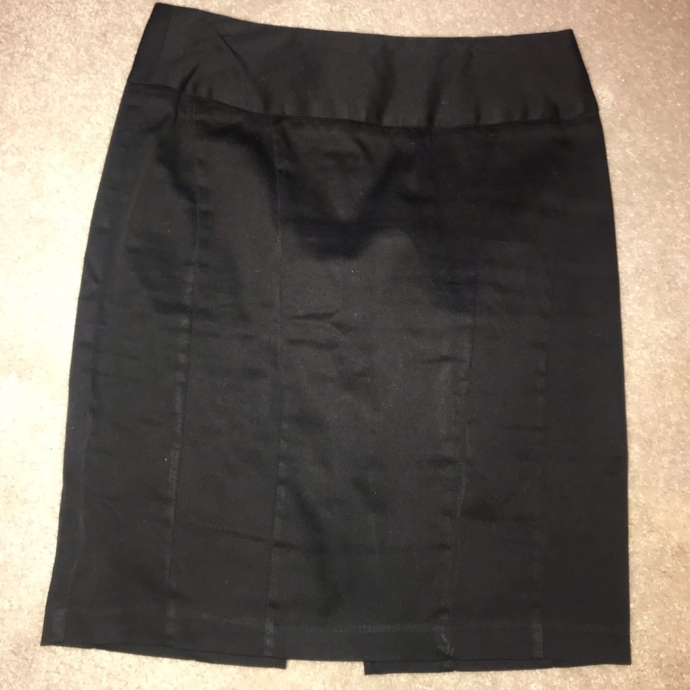 Black pen I’ll skirt